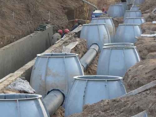 葫蘆島市玻璃鋼檢查井蓋比傳統(tǒng)井蓋的優(yōu)勢有哪