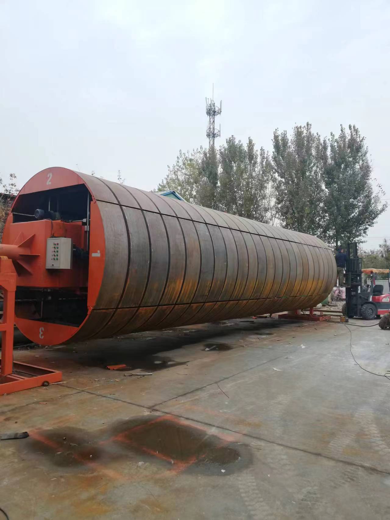 纖維纏繞設(shè)備